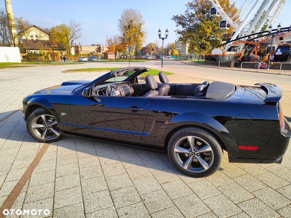 Ford Mustang 2005 photo 4
