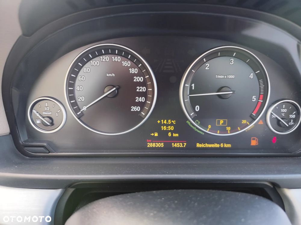 BMW Seria 5 530d Blue Performance - 34