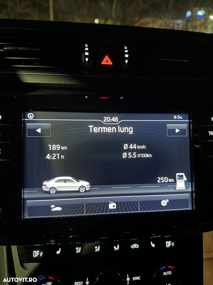 Skoda Superb 1.6 TDI DSG Ambition - 37