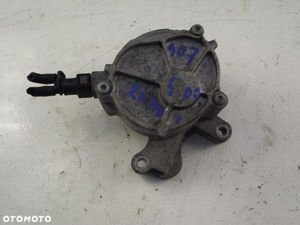 vacum pompa peugeot 407 2.0 hdi - 1