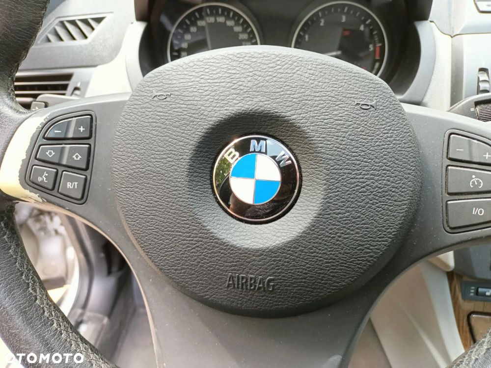 Poduszka airbag Sport Mpakiet BMW E83 E53 X3 X5 czarna bardzo ładna