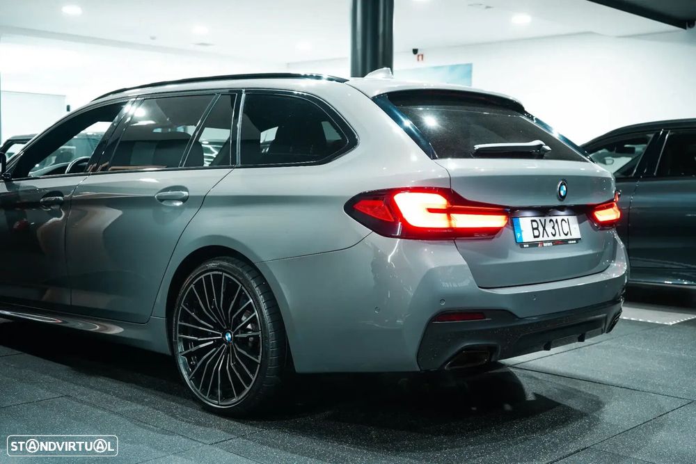 BMW 530 e Pack Desportivo M - 9