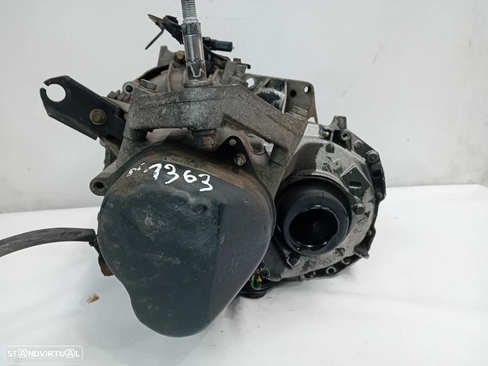 Caixa de velocidades manual RENAULT Clio II (BB0/1/2_, CB0/1/2_) - 2