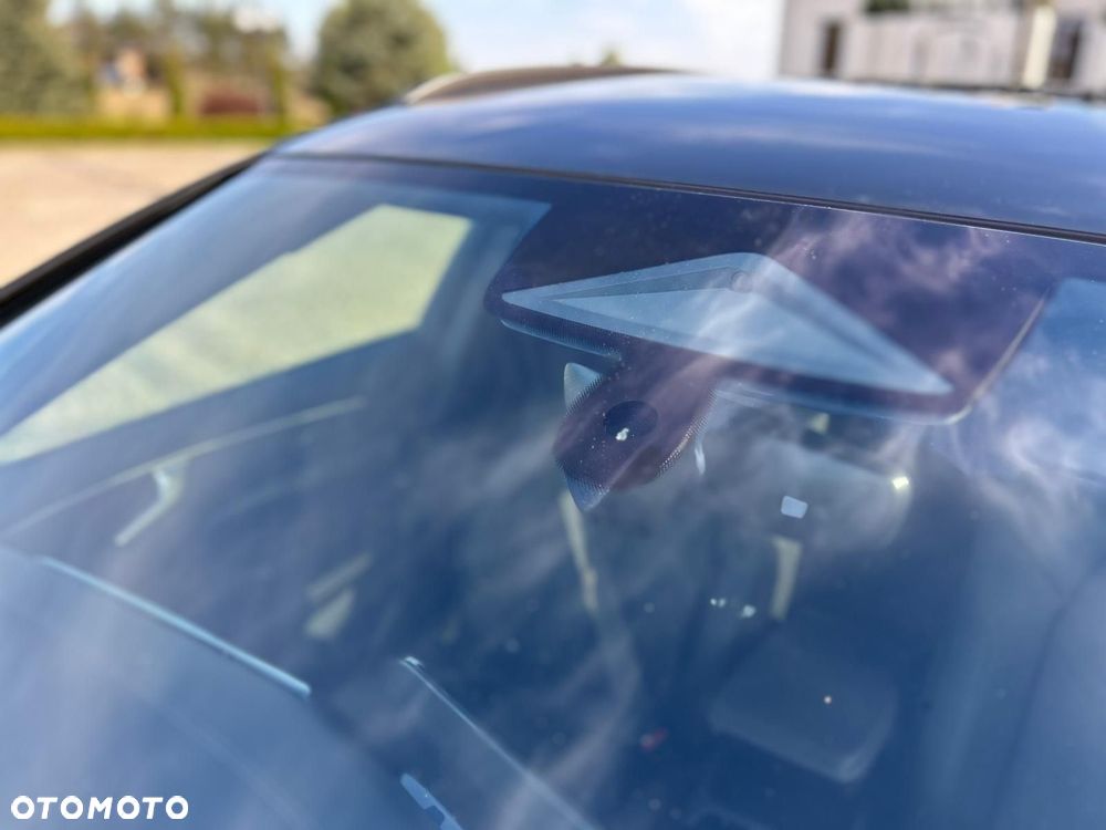 Audi A6 Avant 40 TDI S tronic S line - 15