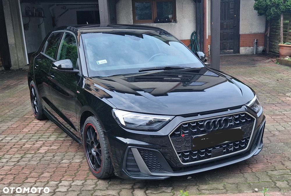 Audi A1 Sportback 30 TFSI S Line - 1