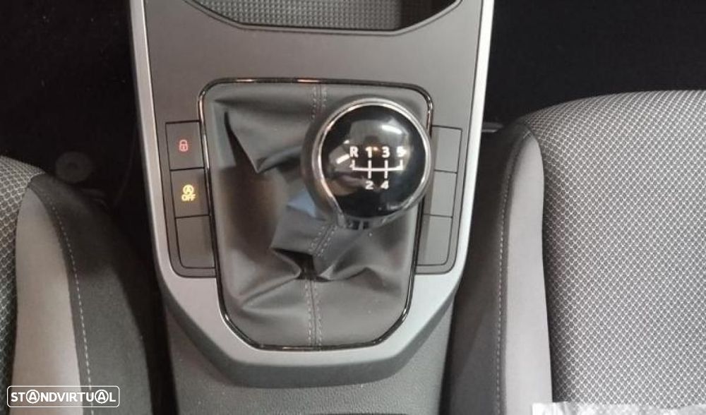 SEAT Arona - 5