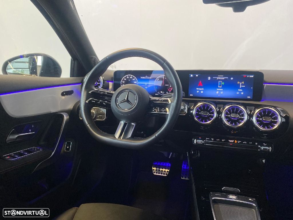 Mercedes-Benz A 250 e - 14