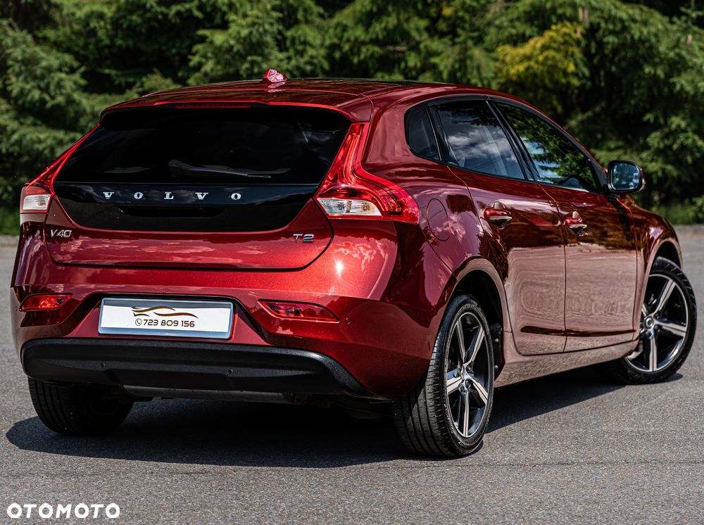 Volvo V40 T2 Drive-E Momentum - 4
