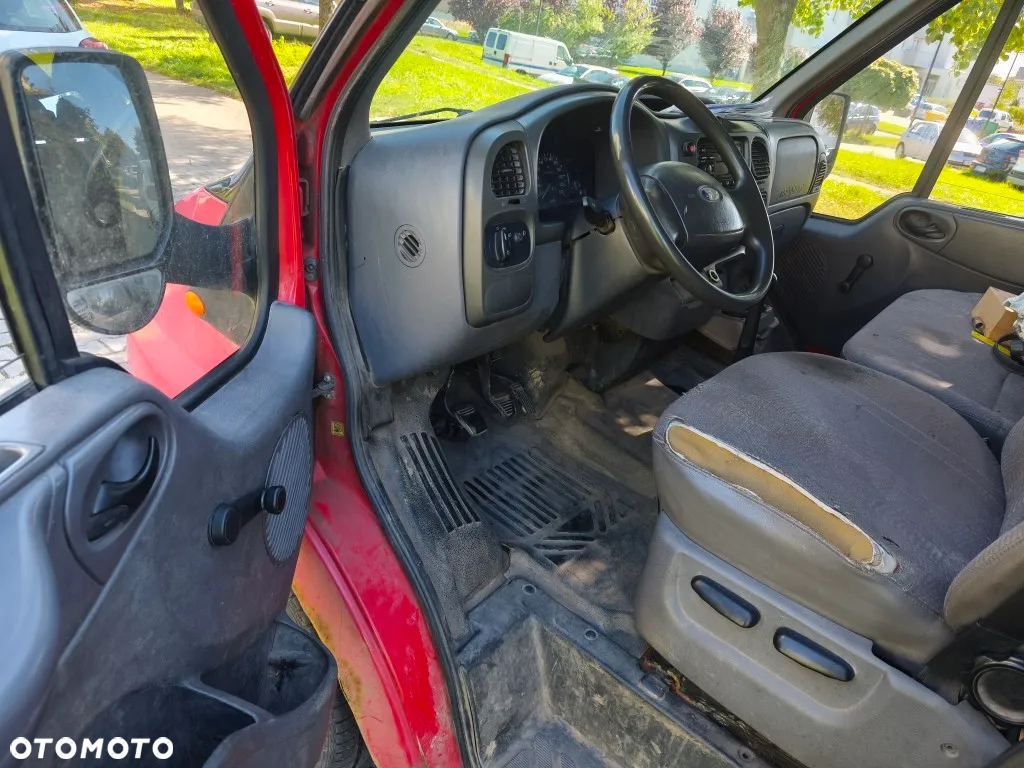 Ford TRANSIT - 9