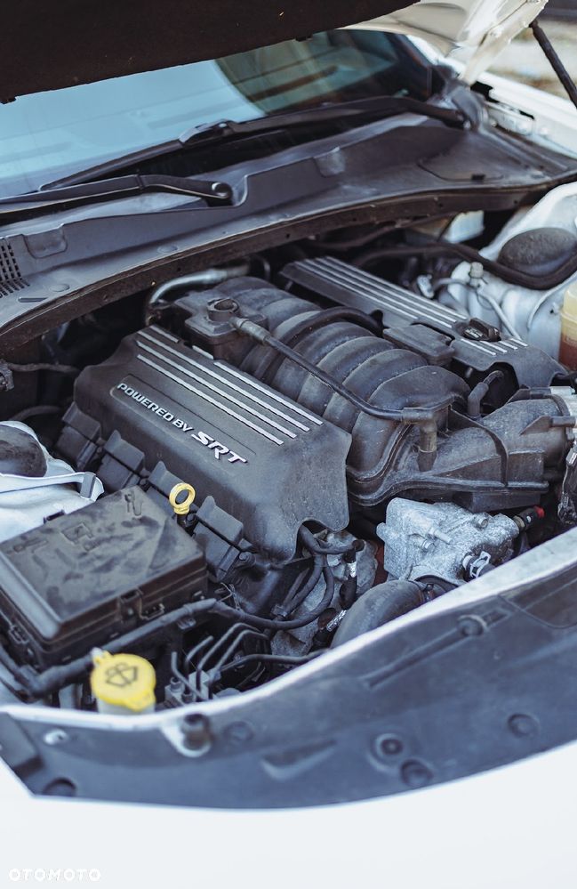 Dodge Charger 6.4 Scat Pack - 24