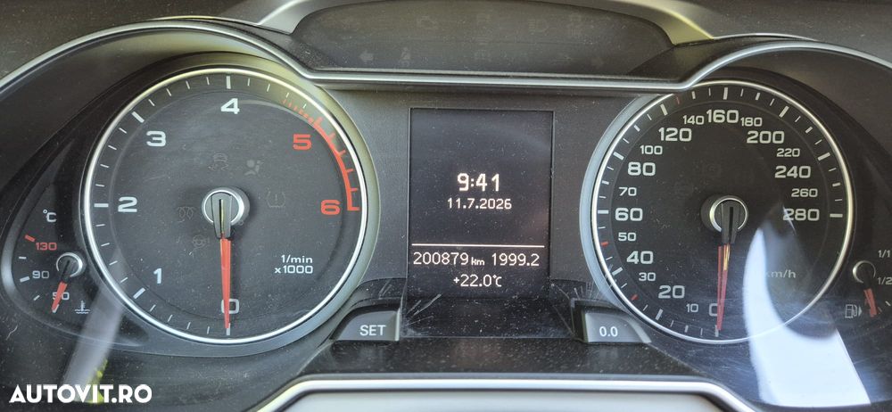 Audi A4 Avant 2.0 TDI DPF quattro S tronic Ambition - 13