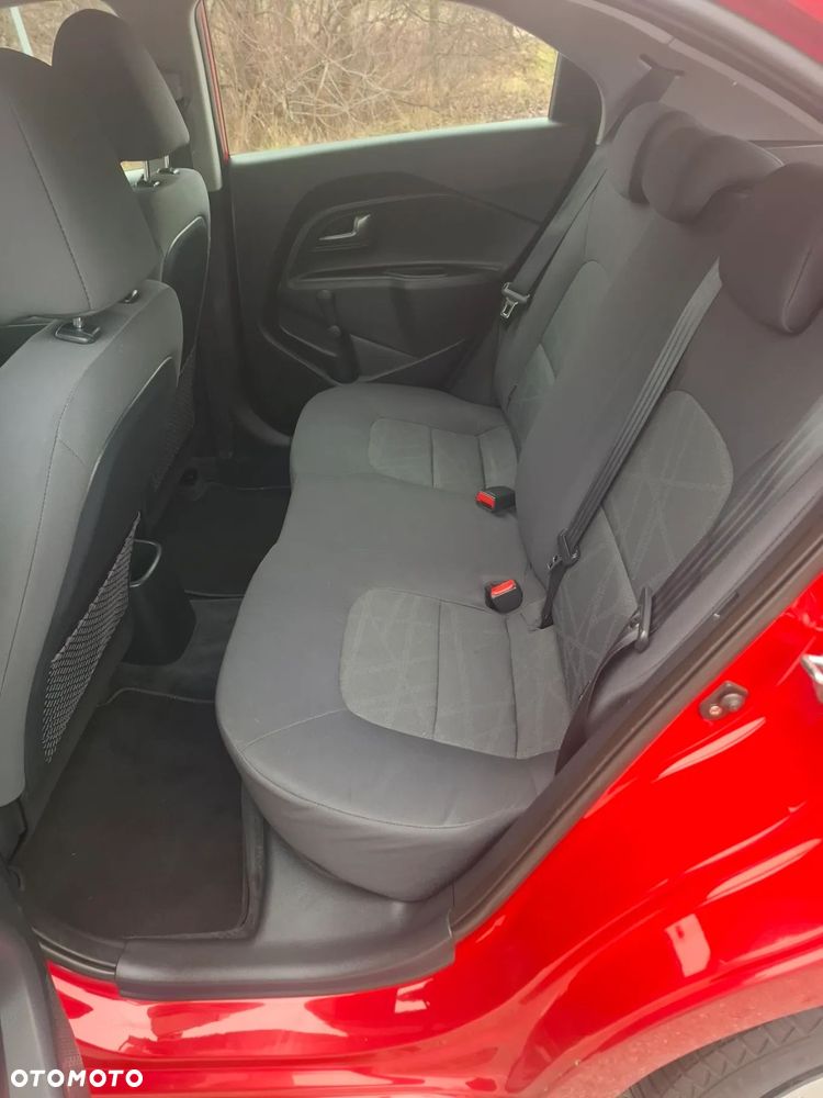 Kia Rio 1.4 Dream-Team Edition - 24