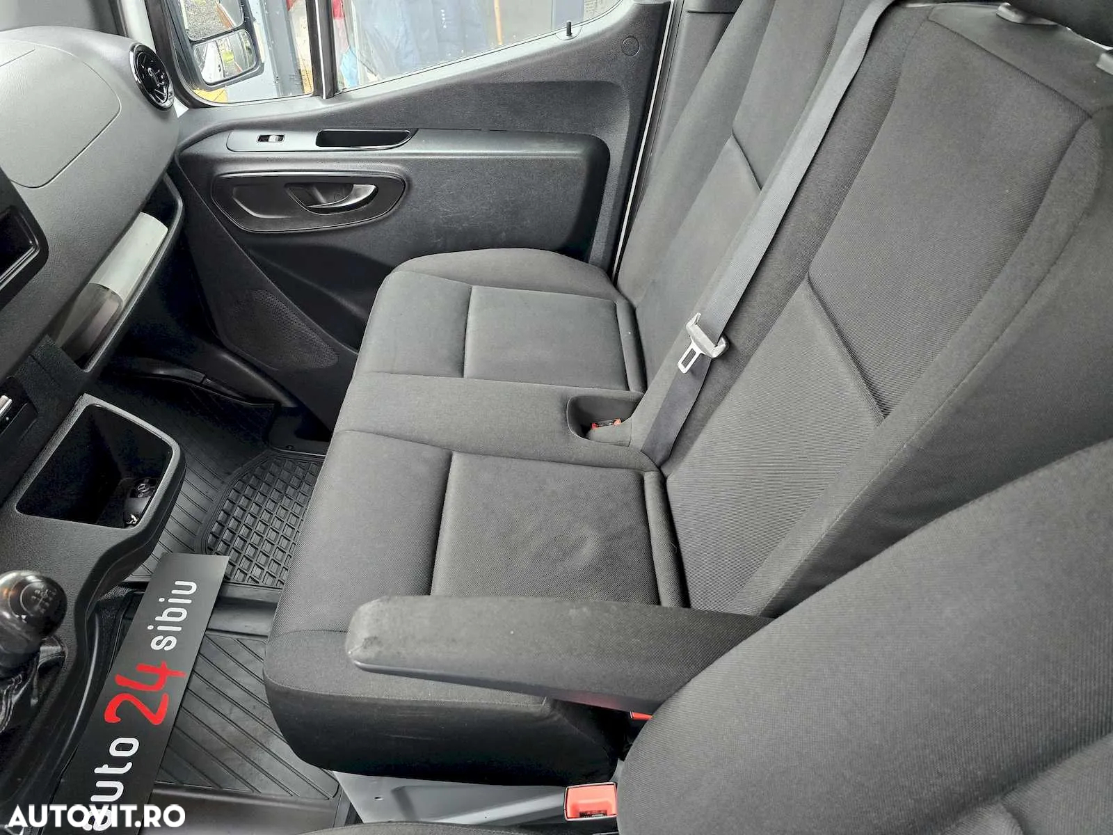 Mercedes-Benz Sprinter 317 doka, 7 loc. bena 2,7 m, 2020, TVA deductibil. - 22