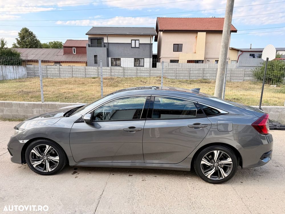Honda Civic 1.5 VTEC Turbo CVT Elegance Navi - 8