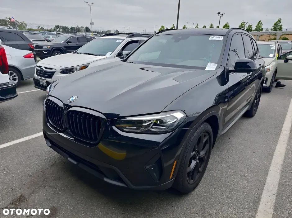 BMW X3 xDrive30i Luxury Line