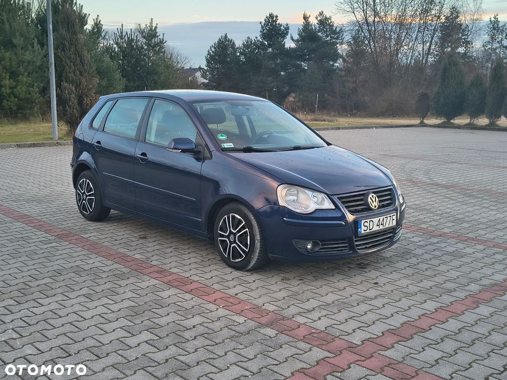 Volkswagen Polo 1.4 16V Trendline - 1