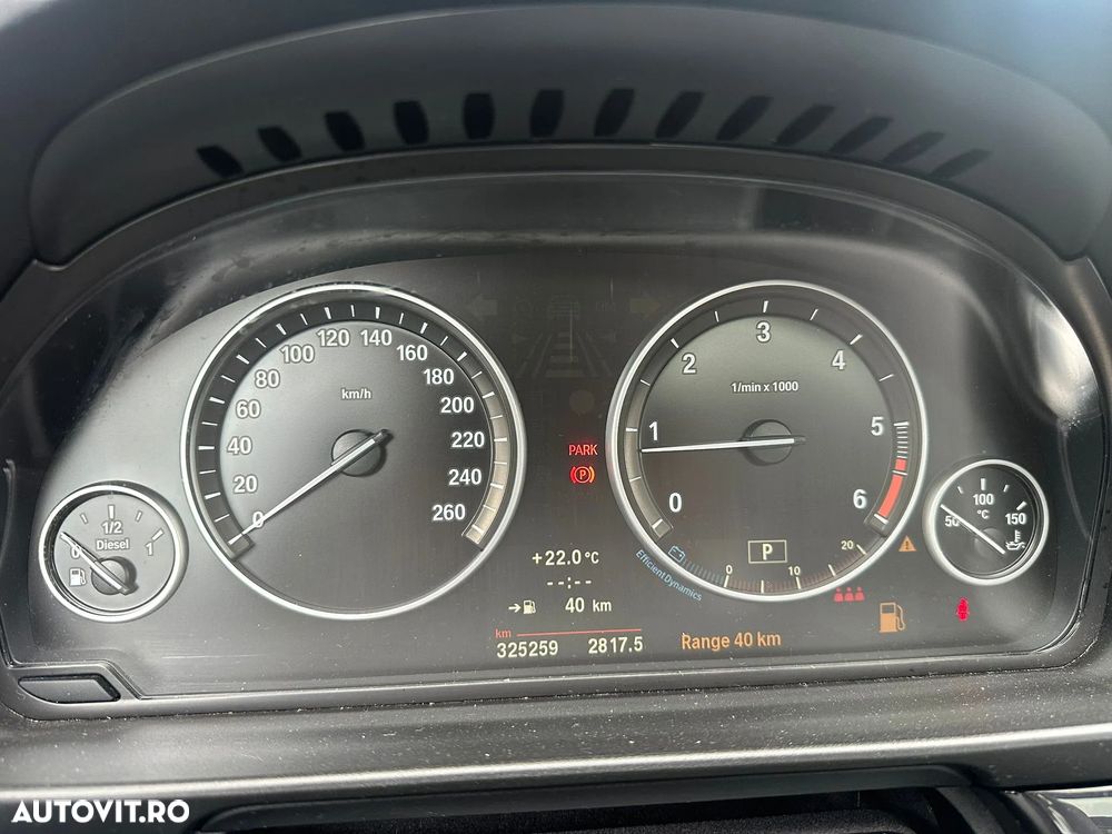 BMW Seria 5 525d xDrive - 3