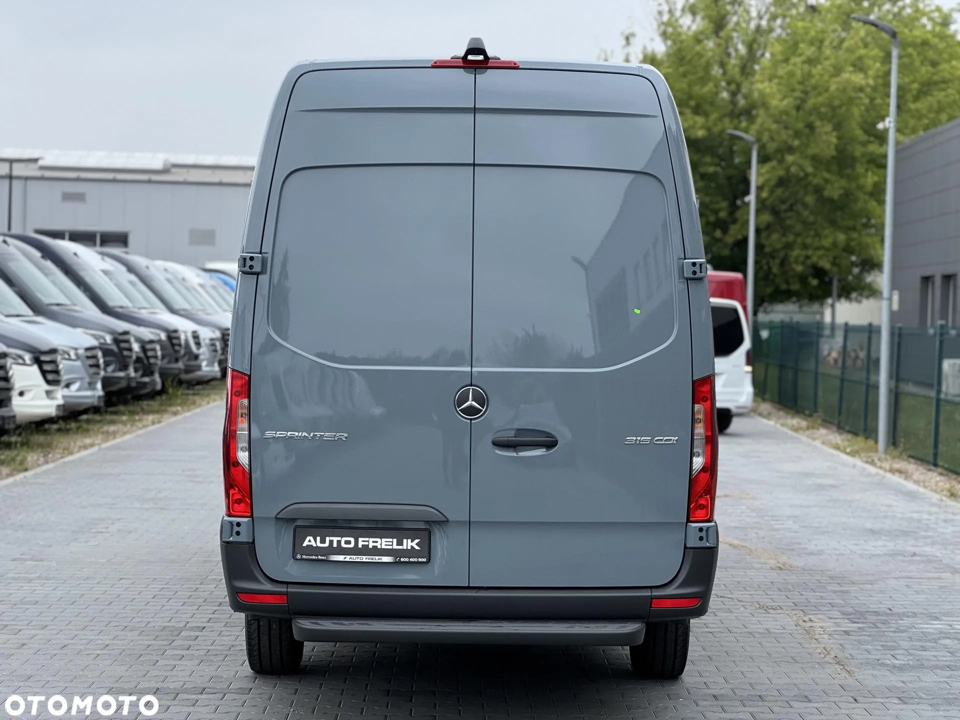 Mercedes-Benz Sprinter - 7
