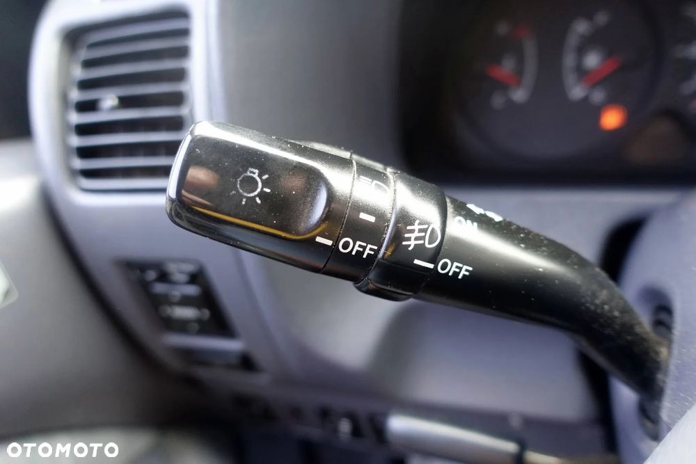 Toyota Land Cruiser 3.0 D Luna - 28
