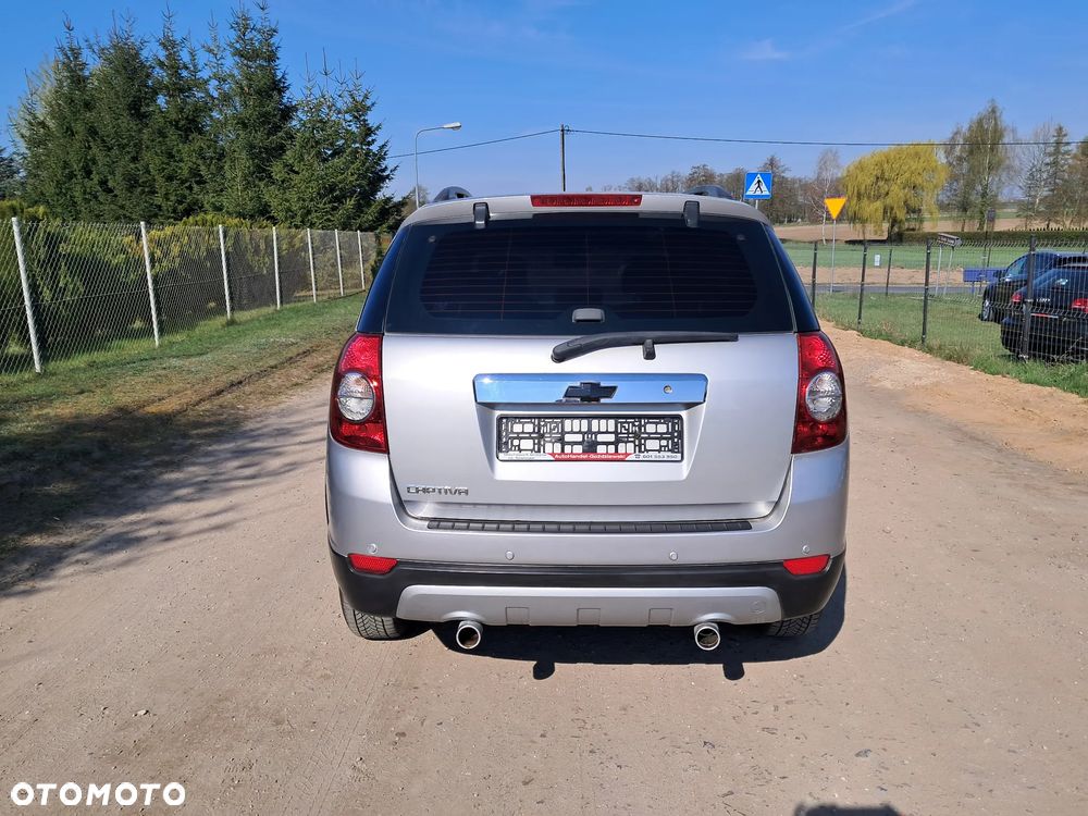 Chevrolet Captiva 2.4 2WD 5 Sitzer LS - 6