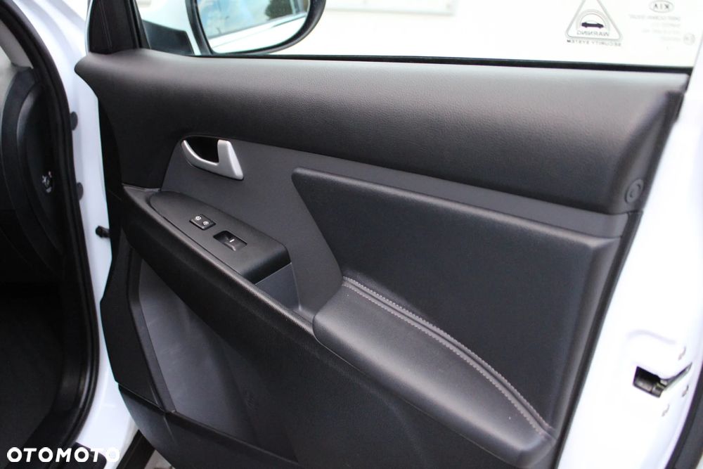 Kia Sportage 1.7 CRDI 2WD Edition 7 - 23