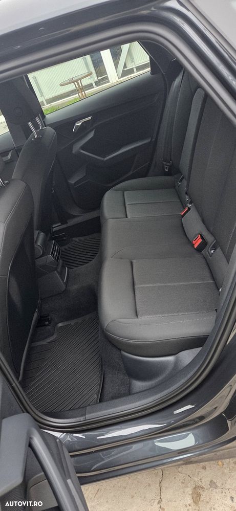 Audi A3 Sportback 2.0 35 TDI S tronic Advanced - 16