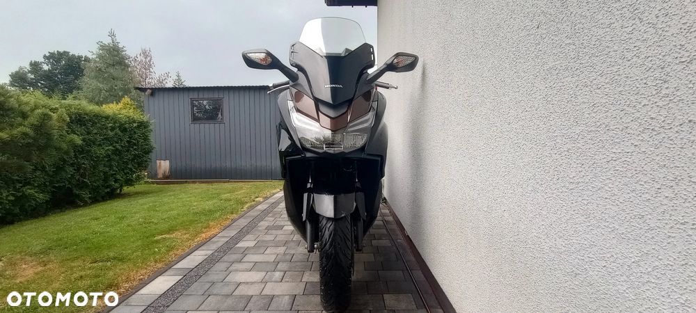 Honda NSS - 9