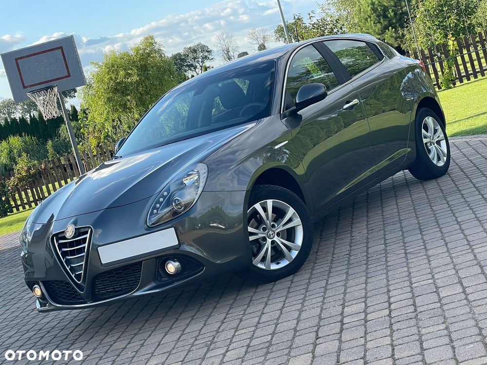 Alfa Romeo Giulietta - 1