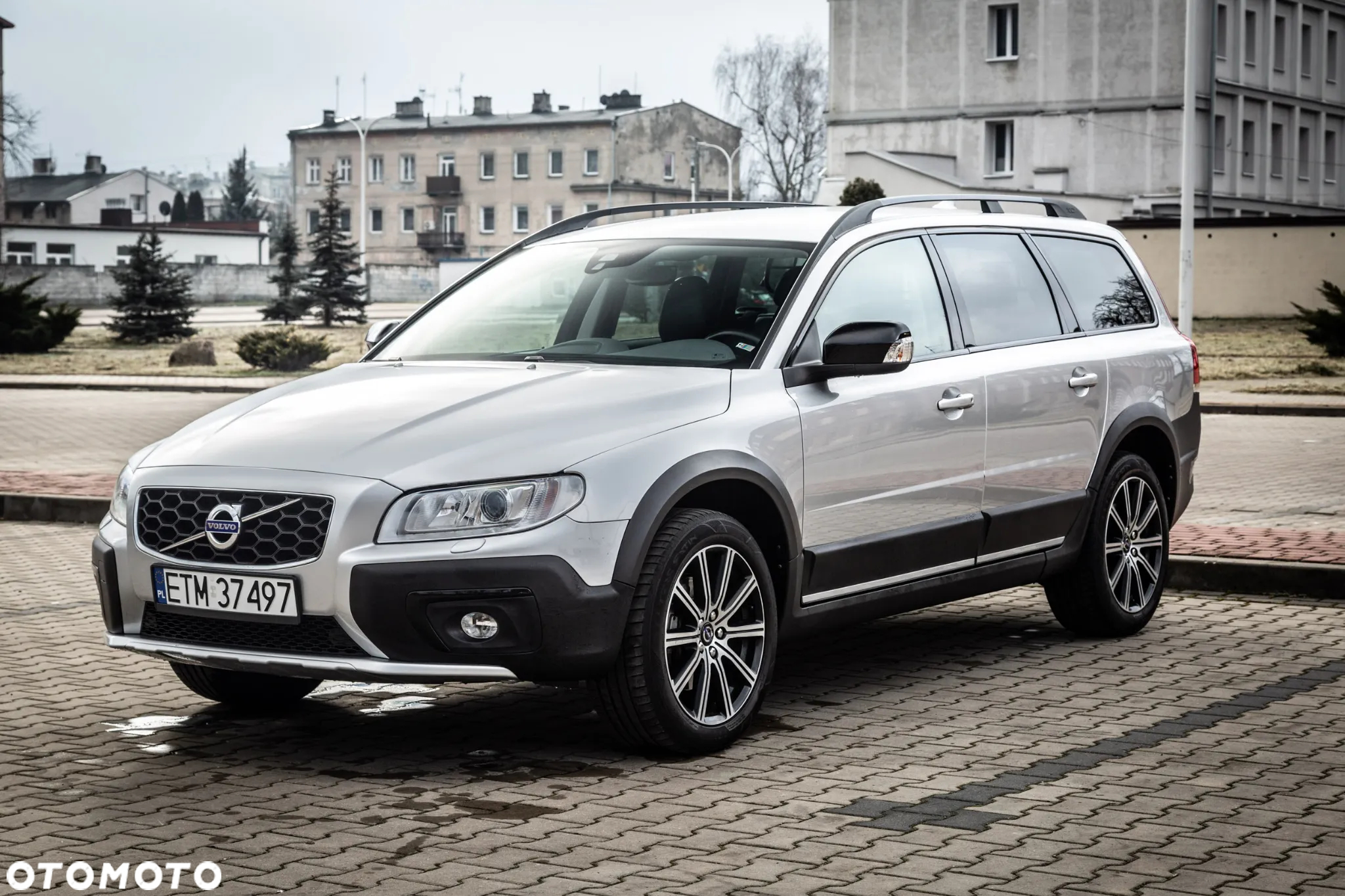 Volvo XC 70 D4 Geartronic Linje Svart - 2
