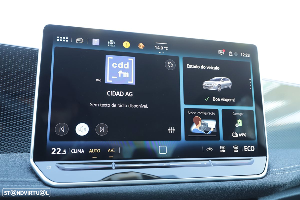 VW Passat Variant 1.5 TSI eHybrid DSG - 16