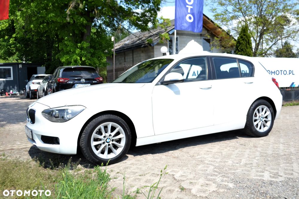 BMW Seria 1 118i Sport Line - 2