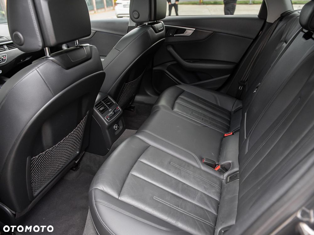 Audi A4 Allroad - 35