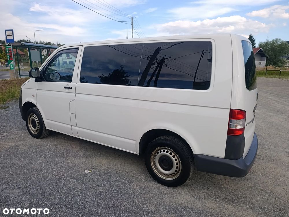 Volkswagen Transporter L1H2 - 11
