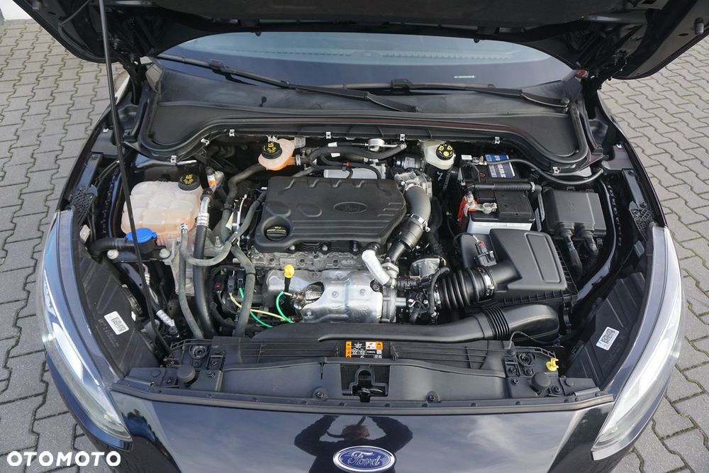 Ford Focus 1.5 EcoBlue Start-Stopp-System TITANIUM - 31