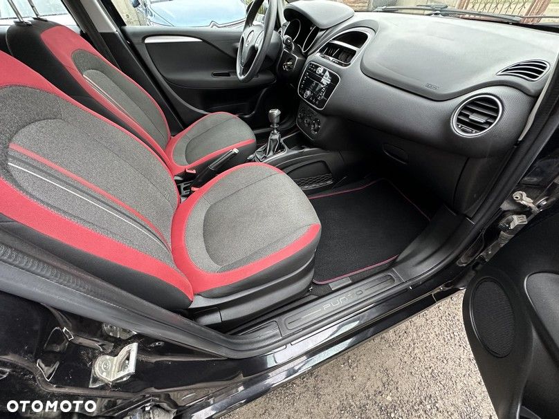 Fiat Punto 2012 - 23
