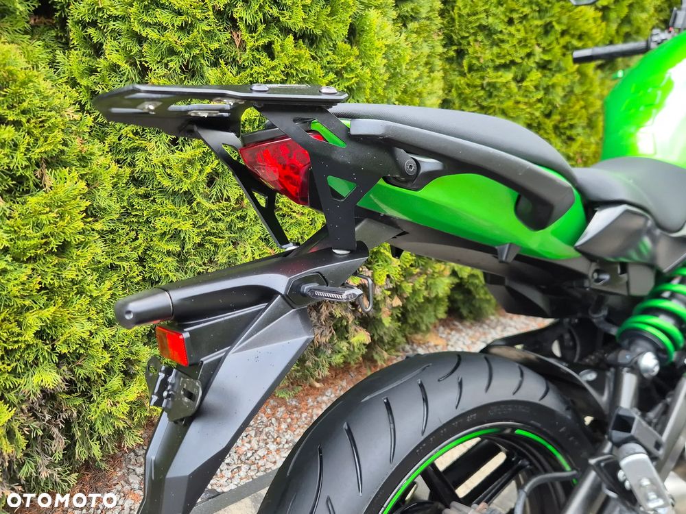 Kawasaki ER - 18