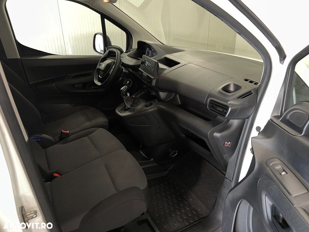 Peugeot Partner - 8