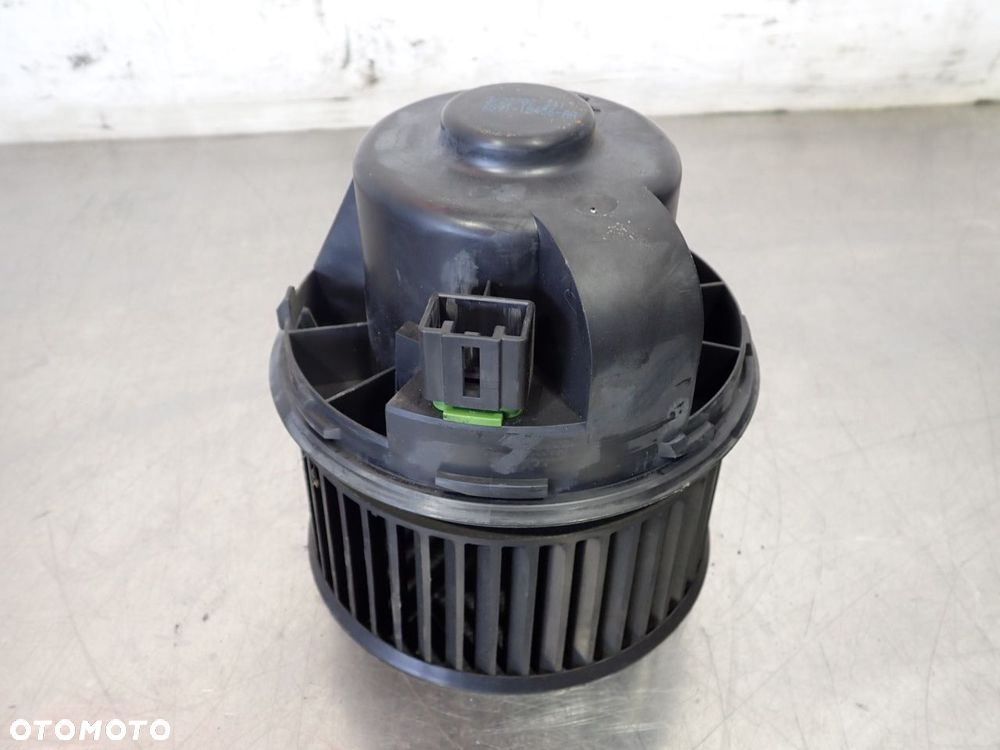 WENTYLATOR NAWIEWU FORD S-MAX I  6B9T-18456-AA - 1