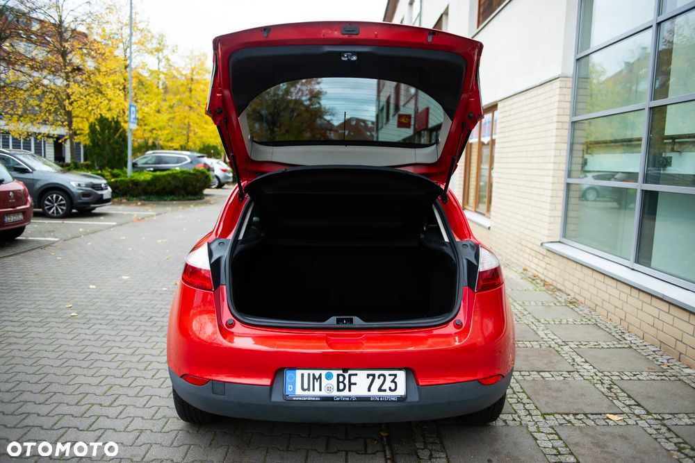 Renault Megane 1.6 16V 110 Dynamique - 6