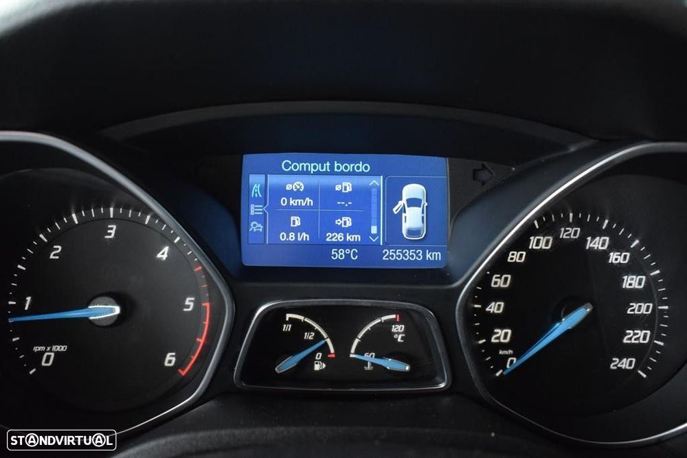 Ford Focus 1.6 TDCi Trend - 11