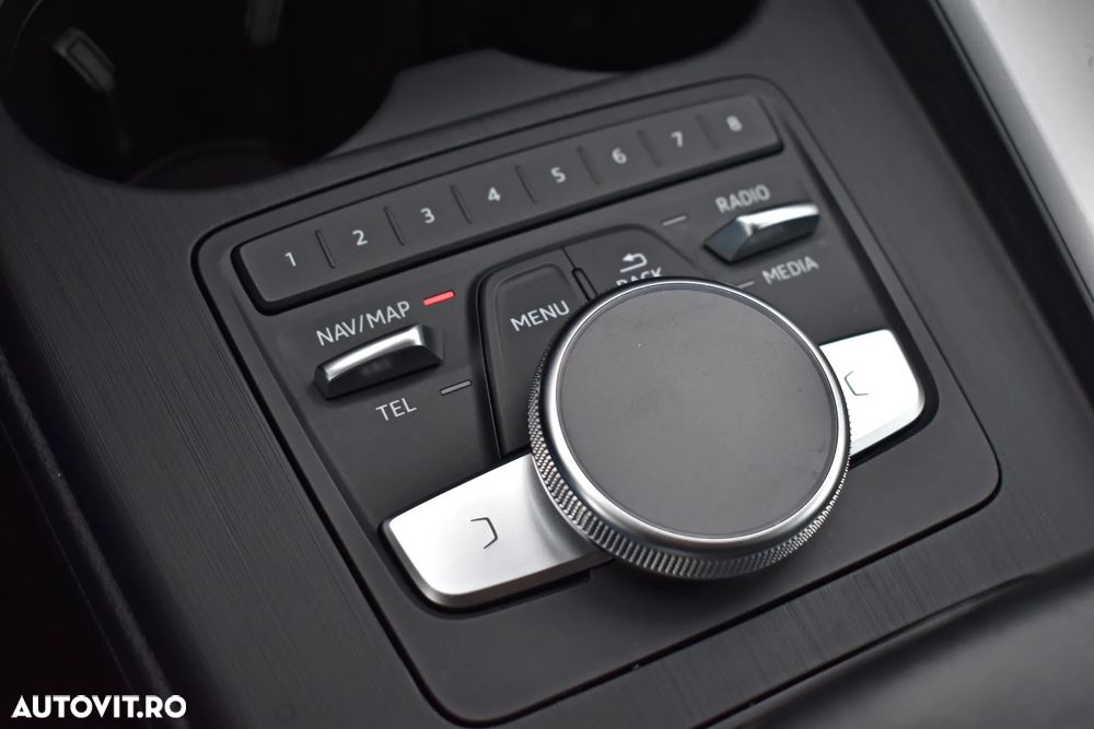 Audi A4 Limuzina 40 TDI S tronic quattro sport - 21