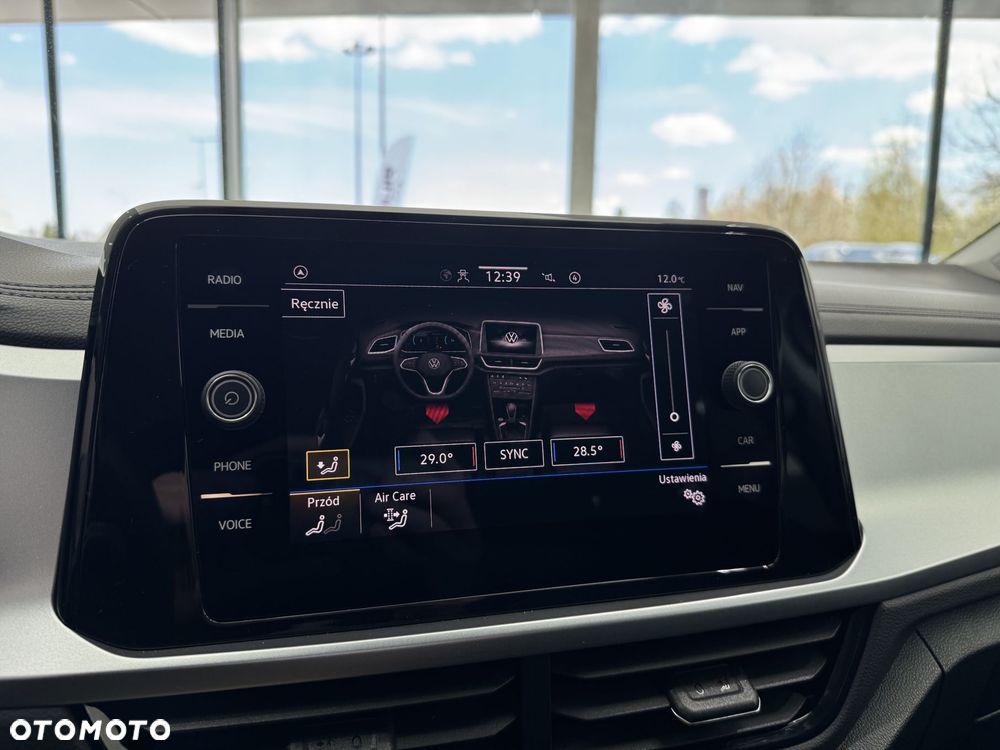 Volkswagen T-Roc - 35