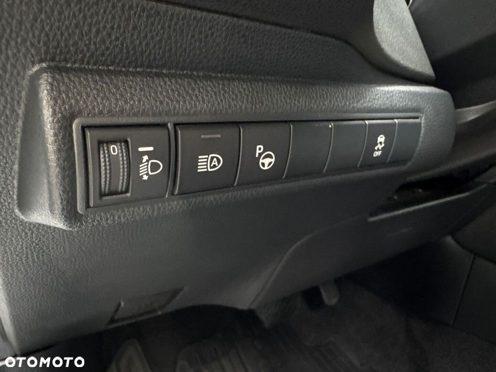 Toyota Corolla 2.0 Hybrid Comfort - 28