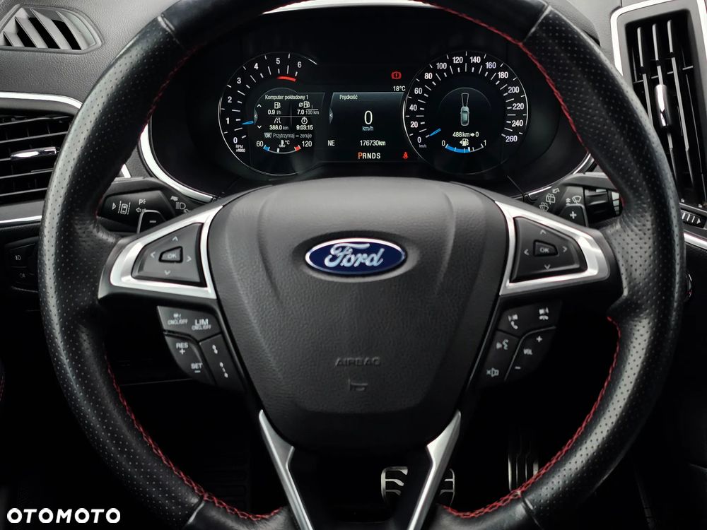 Ford S-Max 2.0 EcoBlue ST-LINE - 32