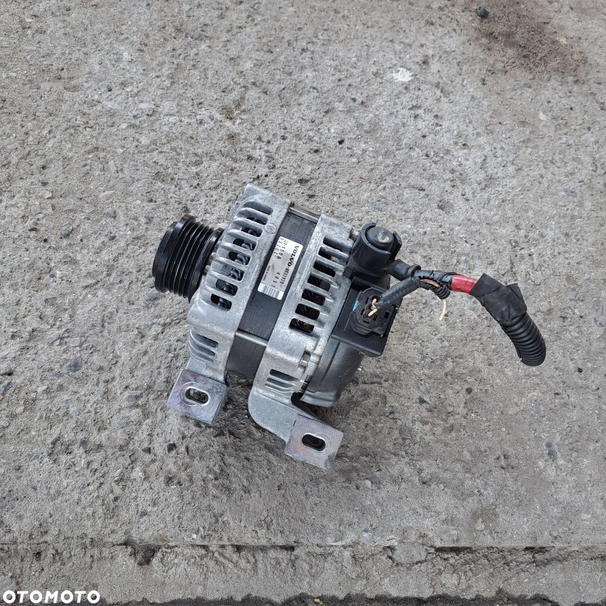 ALTERNATOR VOLVO V40 V50 T5 8602920 - 1