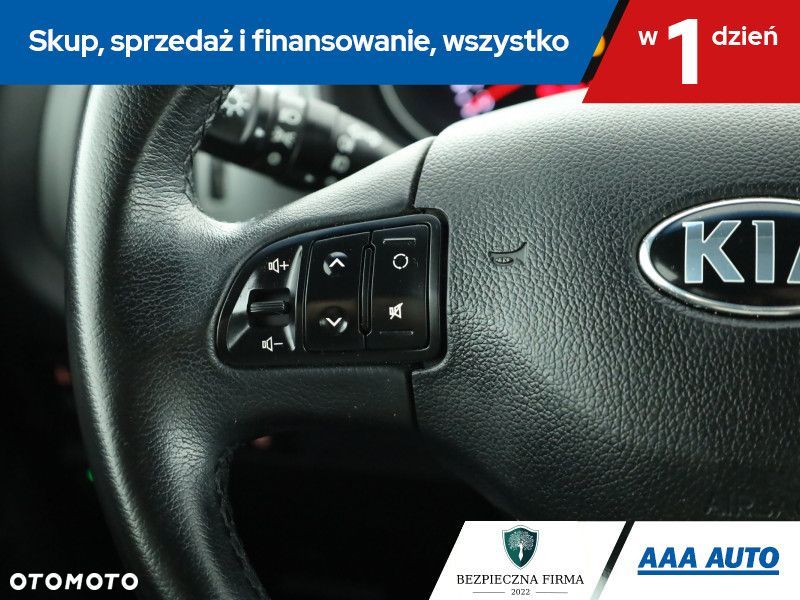 Kia Sportage - 17