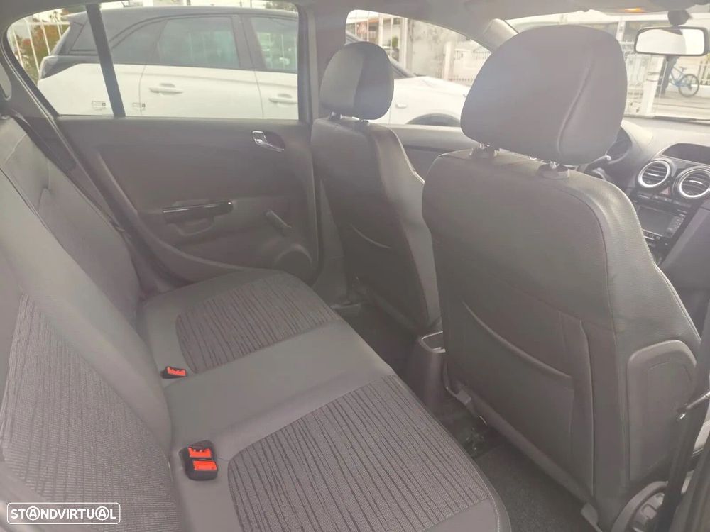 Opel Corsa 1.3 CDTi Cosmo - 18