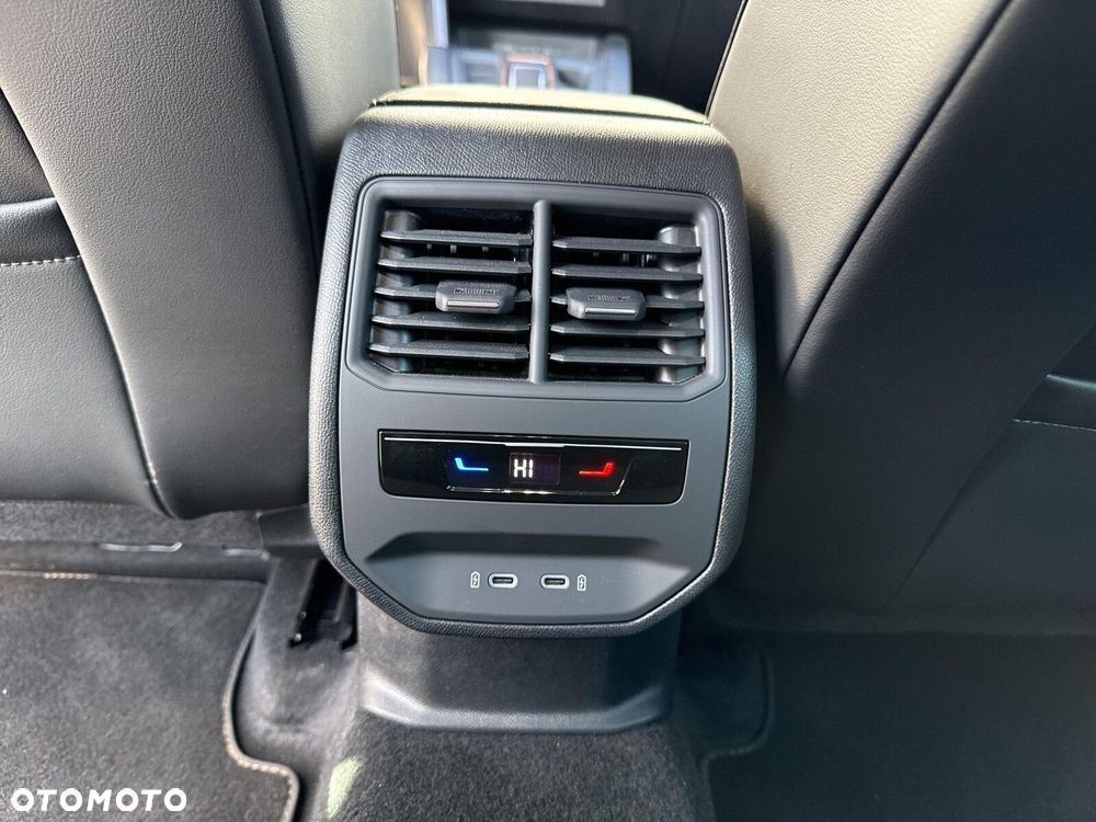 Cupra Leon Sportstourer - 30