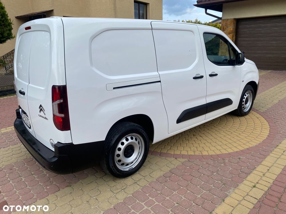 Citroën BERLINGO 1.6 HDI, MAX długi, 3-osobowy, klimatyzacja, zakupiony w salonie w Rzeszowie, bezwypadkowy - 15