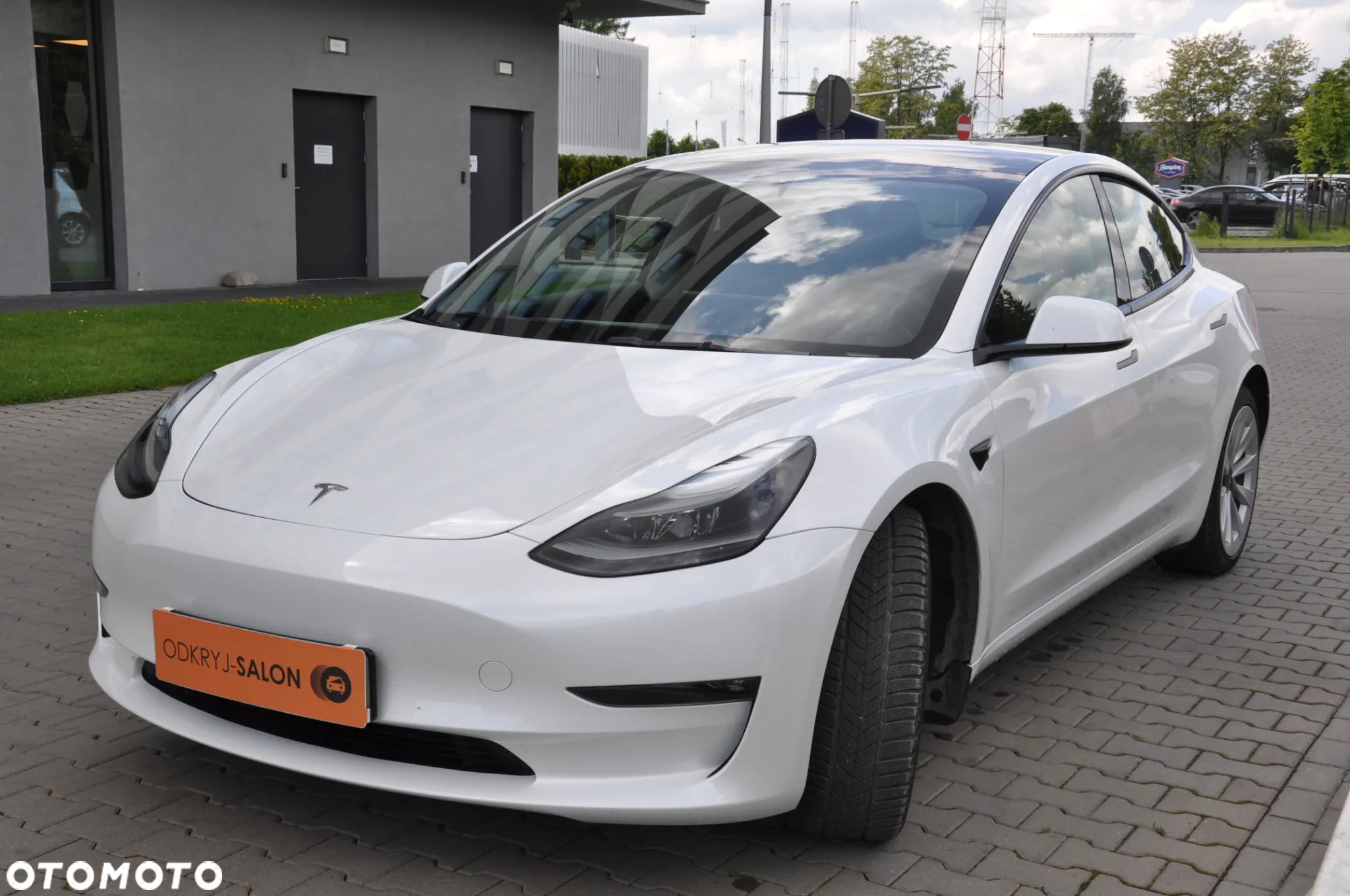 Tesla Model 3 Performance AWD - 4